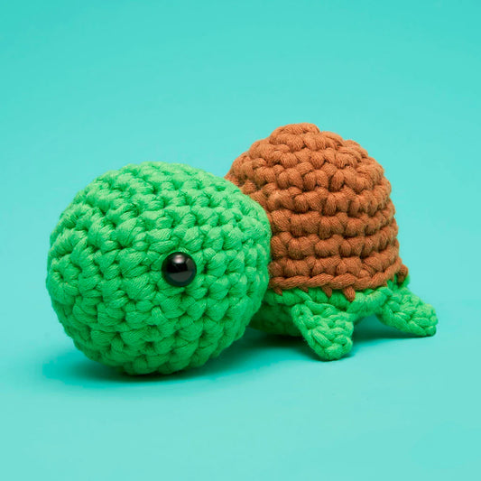 Emilio the Turtle Beginner Crochet Kit